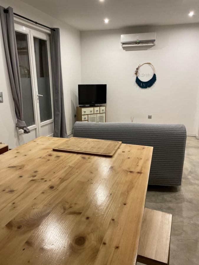 Apartment T2 St Esprit Avec Parking *